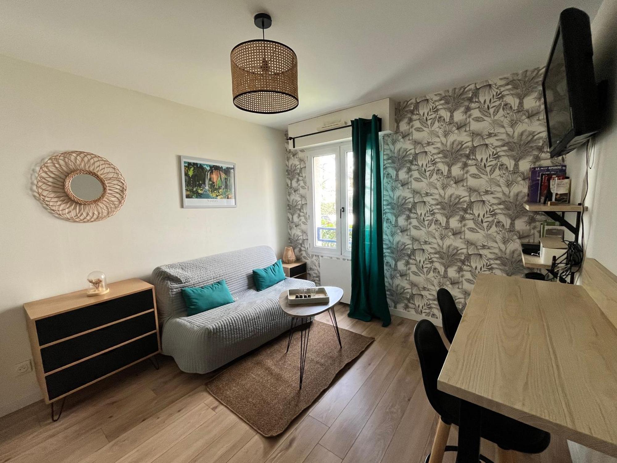 Agreable Studio Calme - Proche Tramway Et Centre Nantes Luaran gambar